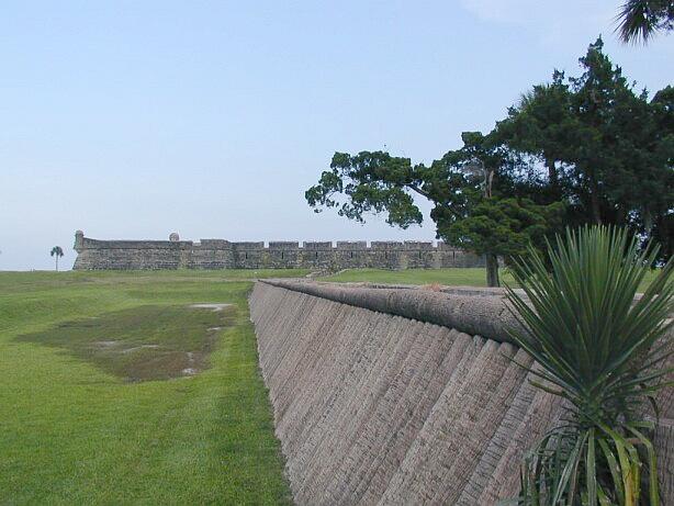 P8290328.jpg, 64739 bytes, 9/3/01