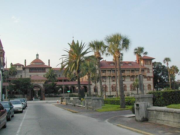 P8290338.jpg, 63039 bytes, 9/3/01