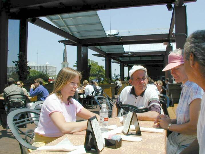 P5220195.JPG, 111627 bytes, 5/26/02